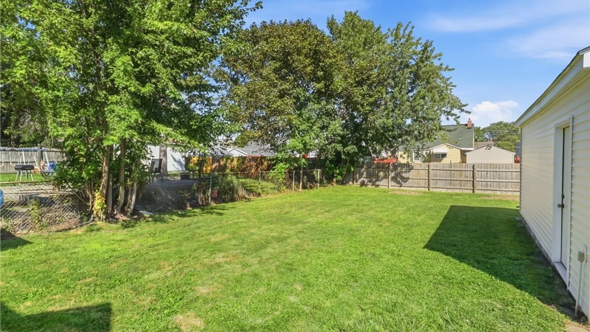 Property at 167 Garland Avenue, Cheektowaga, NY 14206 23