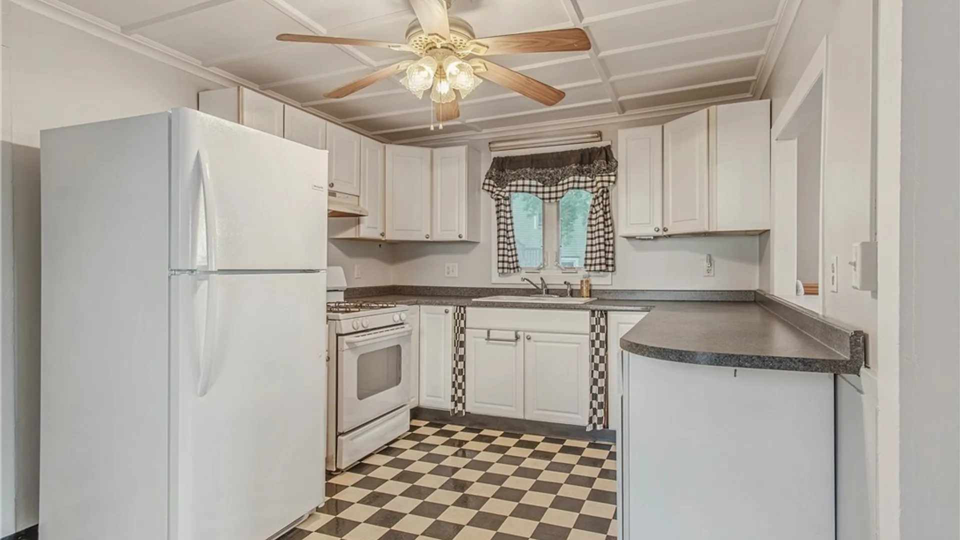 Property at 145 S James Street, Cape Vincent, NY 13619 10