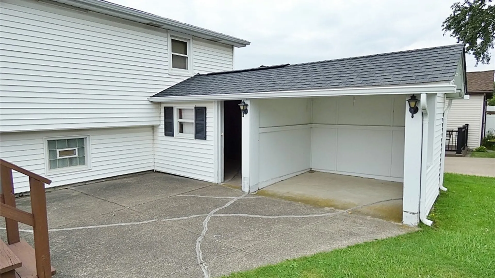 Property at 3431 Bethford Drive, Hamburg, NY 14219 40