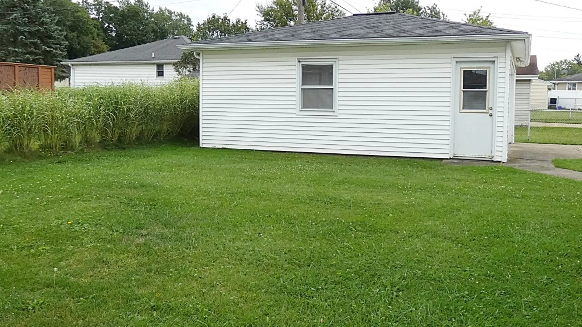 Property at 3431 Bethford Drive, Hamburg, NY 14219 43
