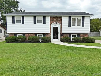Property at 3431 Bethford Drive, Hamburg, NY 14219