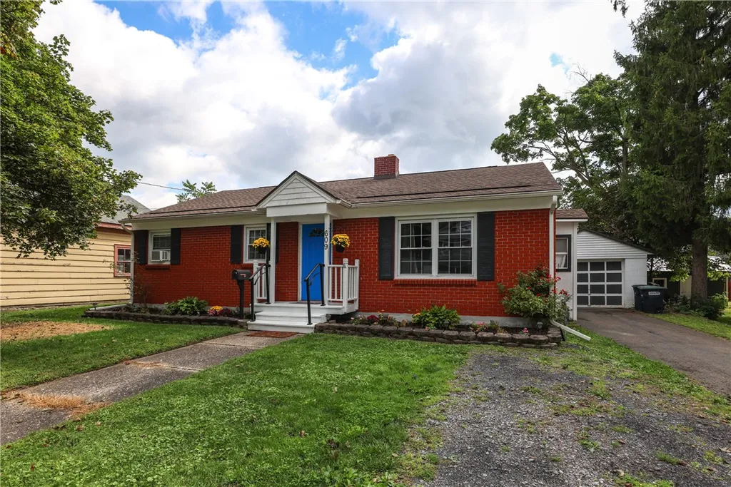 Property at 609 Center Street, Horseheads, NY 14845