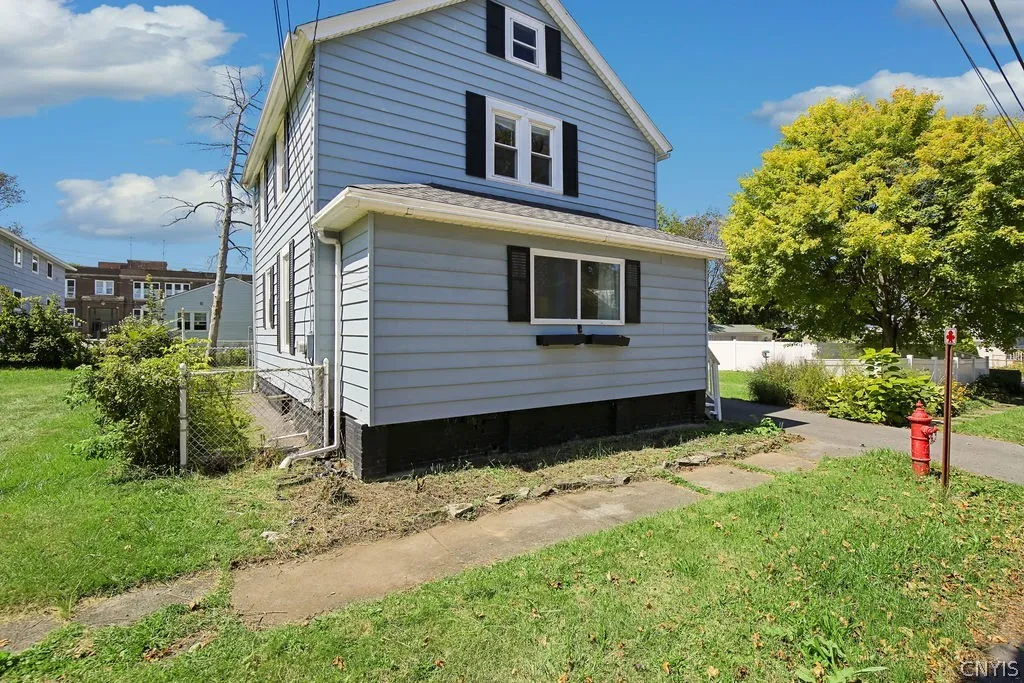 Property at 225 Hazelhurst Avenue, Syracuse, NY 13206