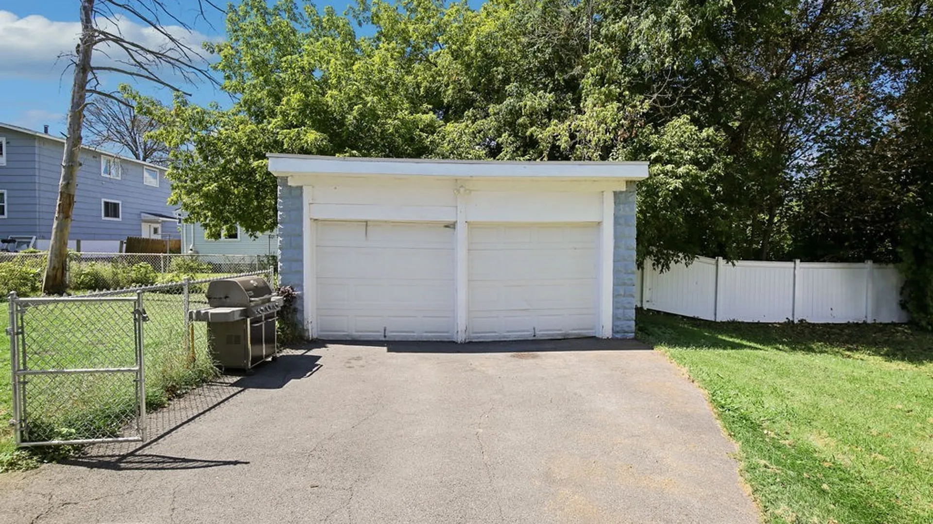 Property at 225 Hazelhurst Avenue, Syracuse, NY 13206 6