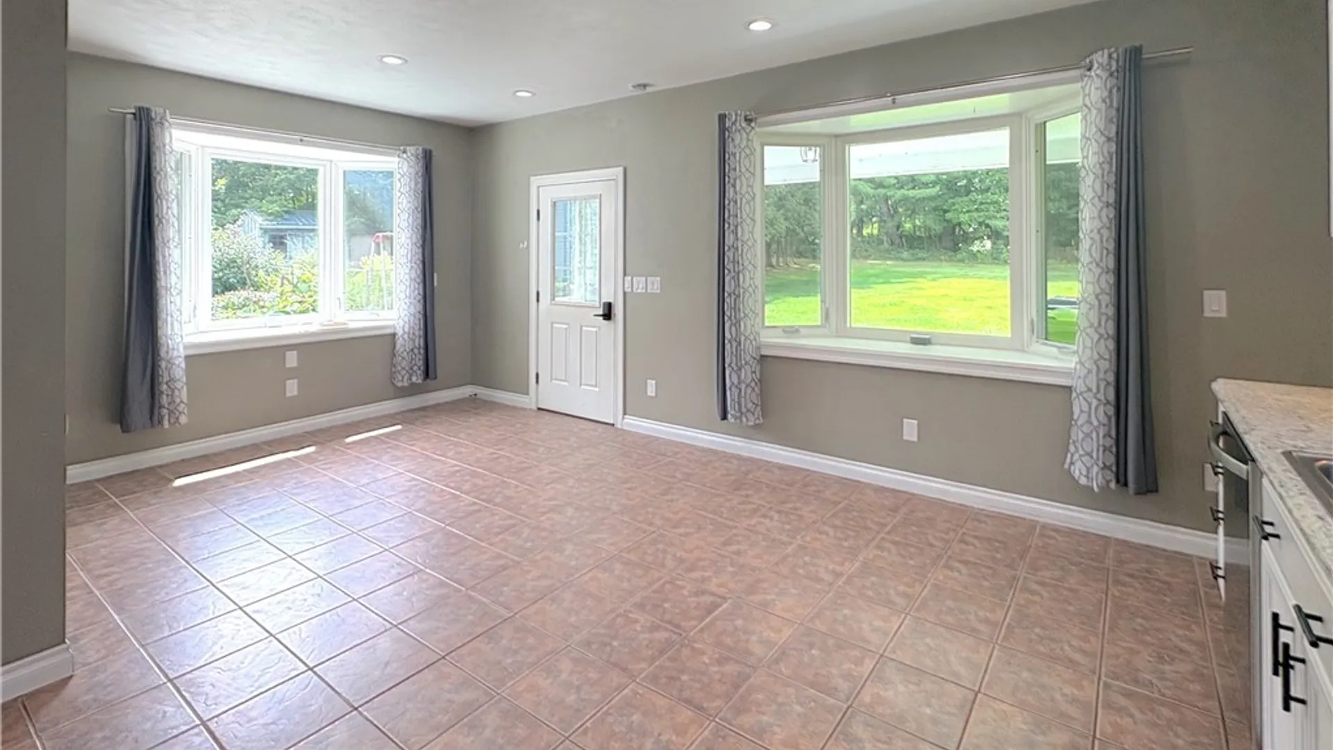 Property at 3565 Oneida Street, New Hartford, NY 13413 29