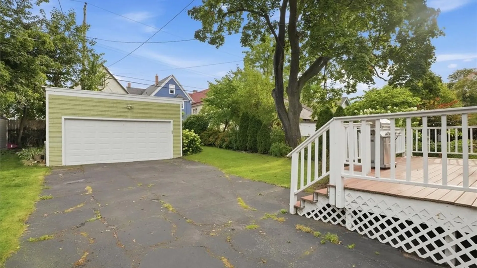 Property at 160 Dorchester Road, Buffalo, NY 14213 3