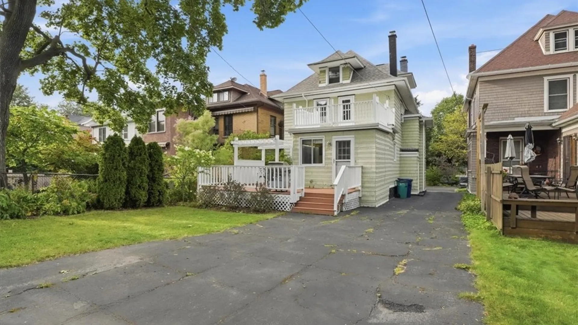 Property at 160 Dorchester Road, Buffalo, NY 14213 4