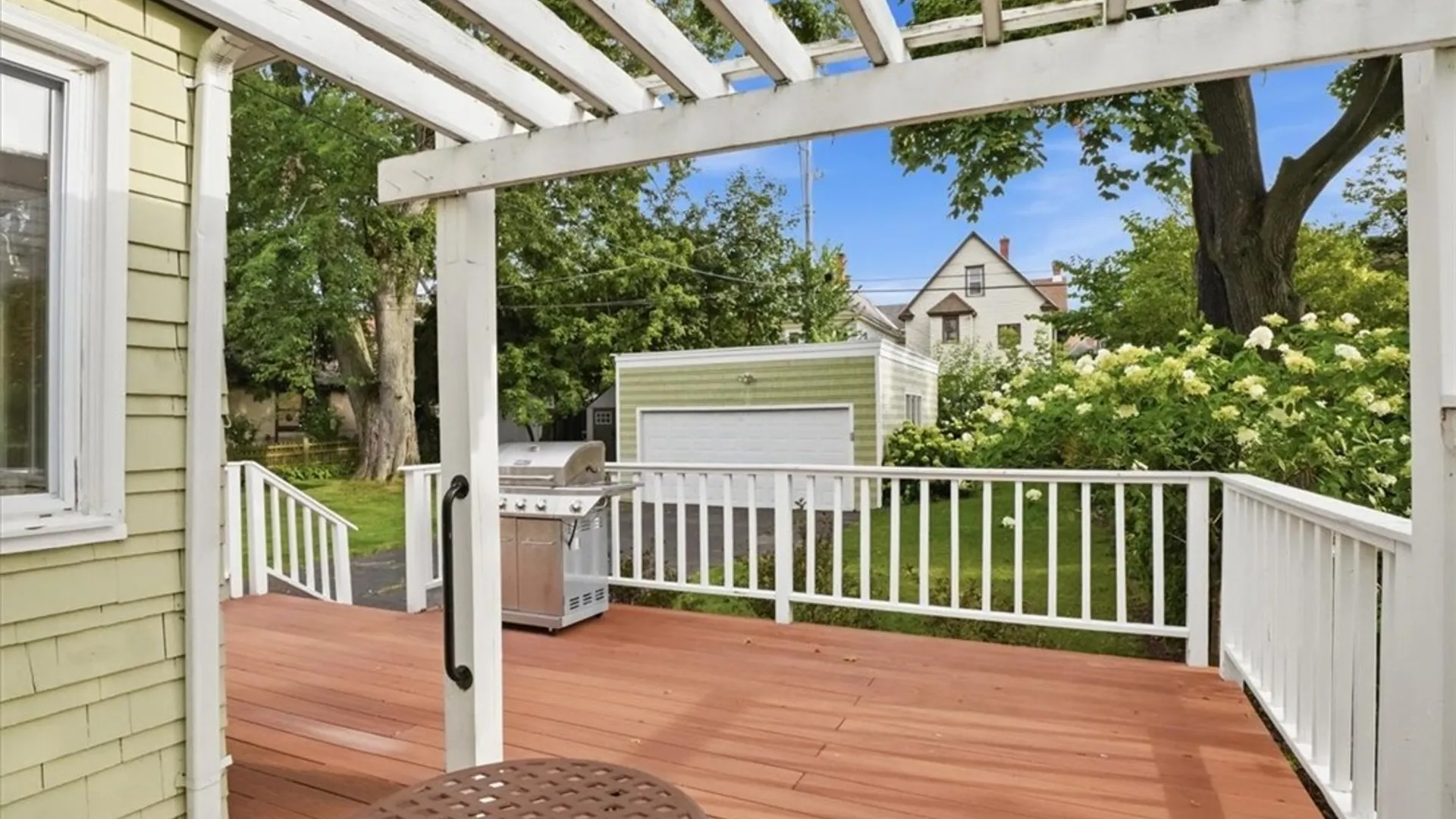 Property at 160 Dorchester Road, Buffalo, NY 14213 6