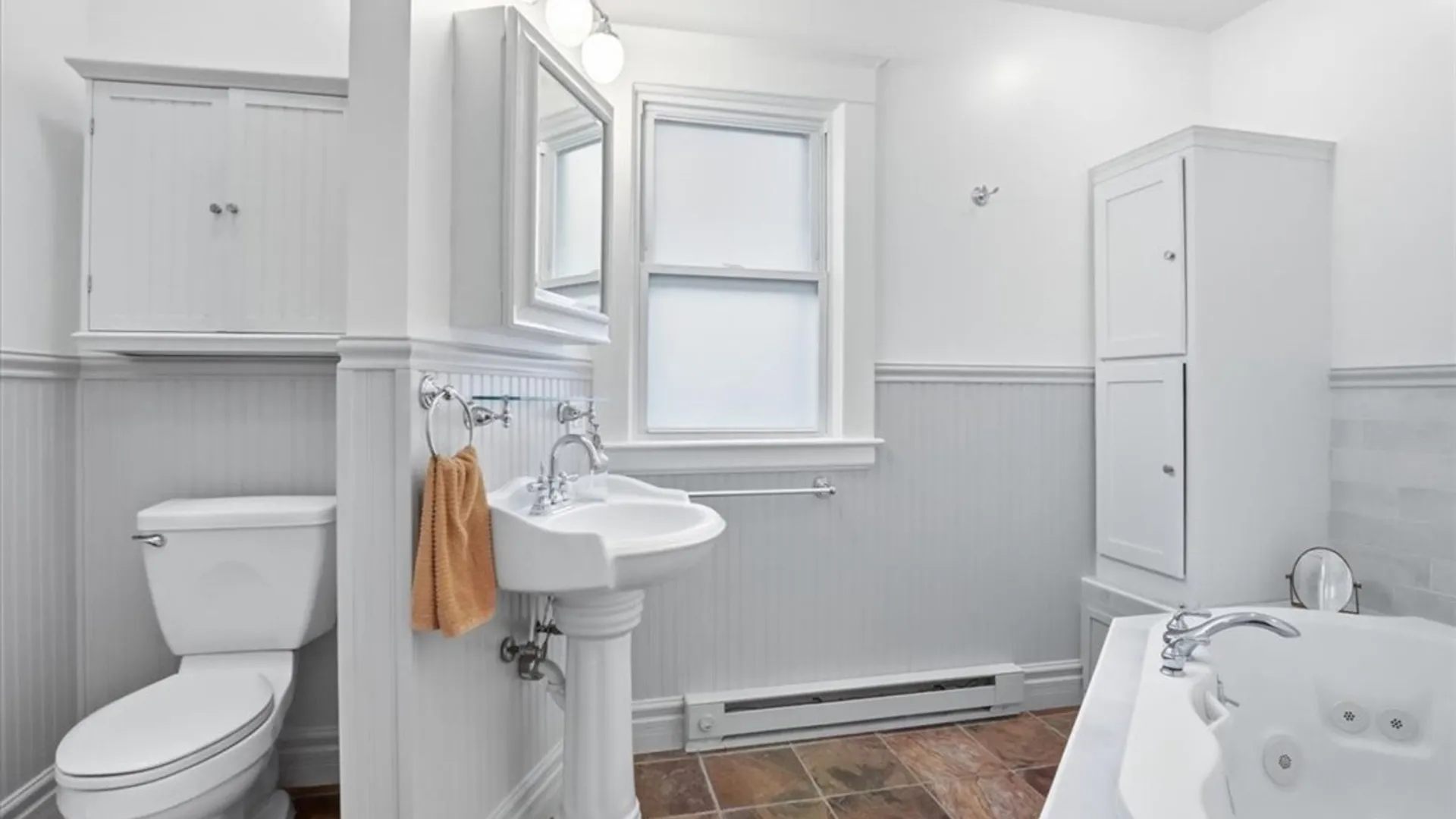 Property at 160 Dorchester Road, Buffalo, NY 14213 22
