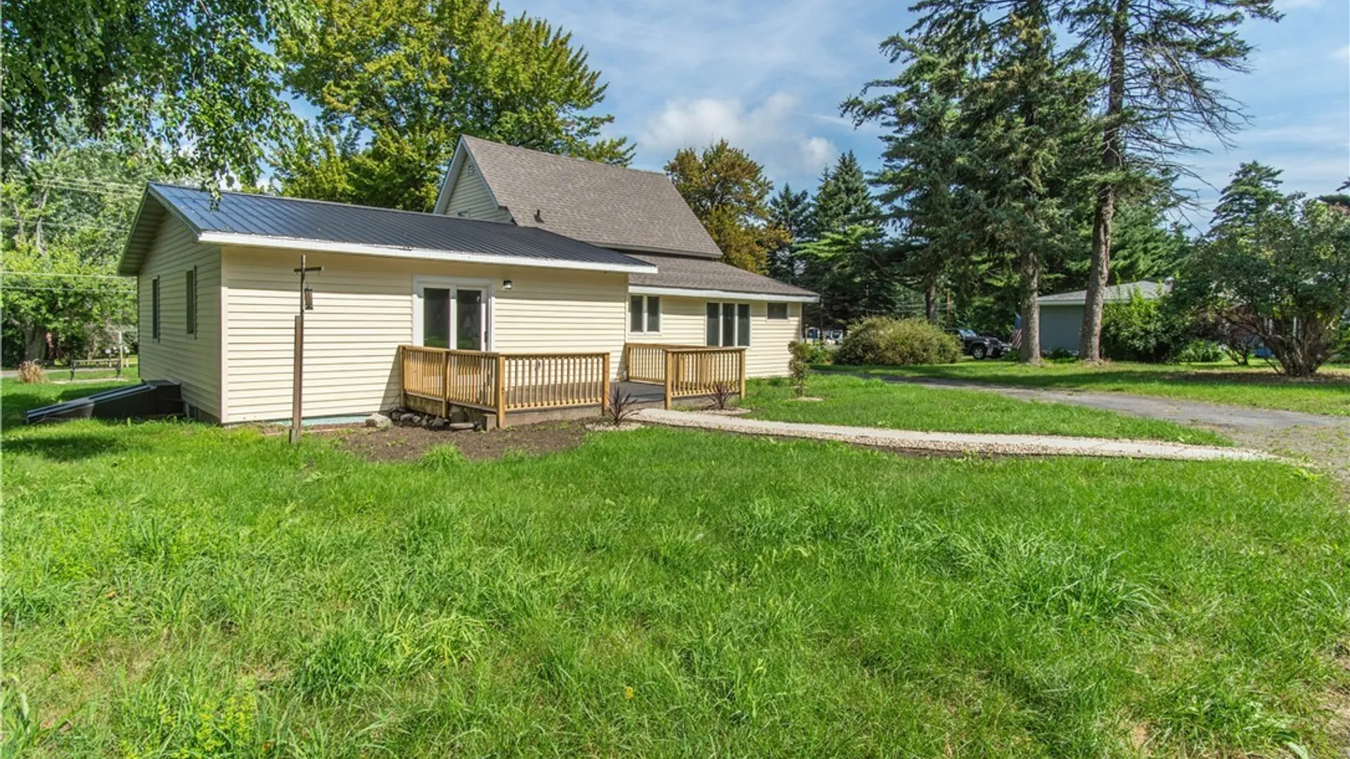 Property at 38096 Rt-12e, Clayton, NY 13624 13
