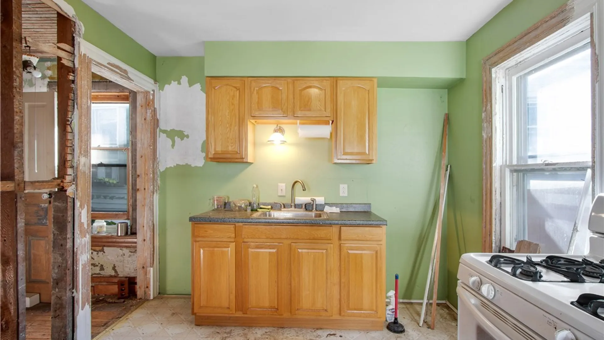 Property at 44 Saint John Street, Lancaster, NY 14086 13