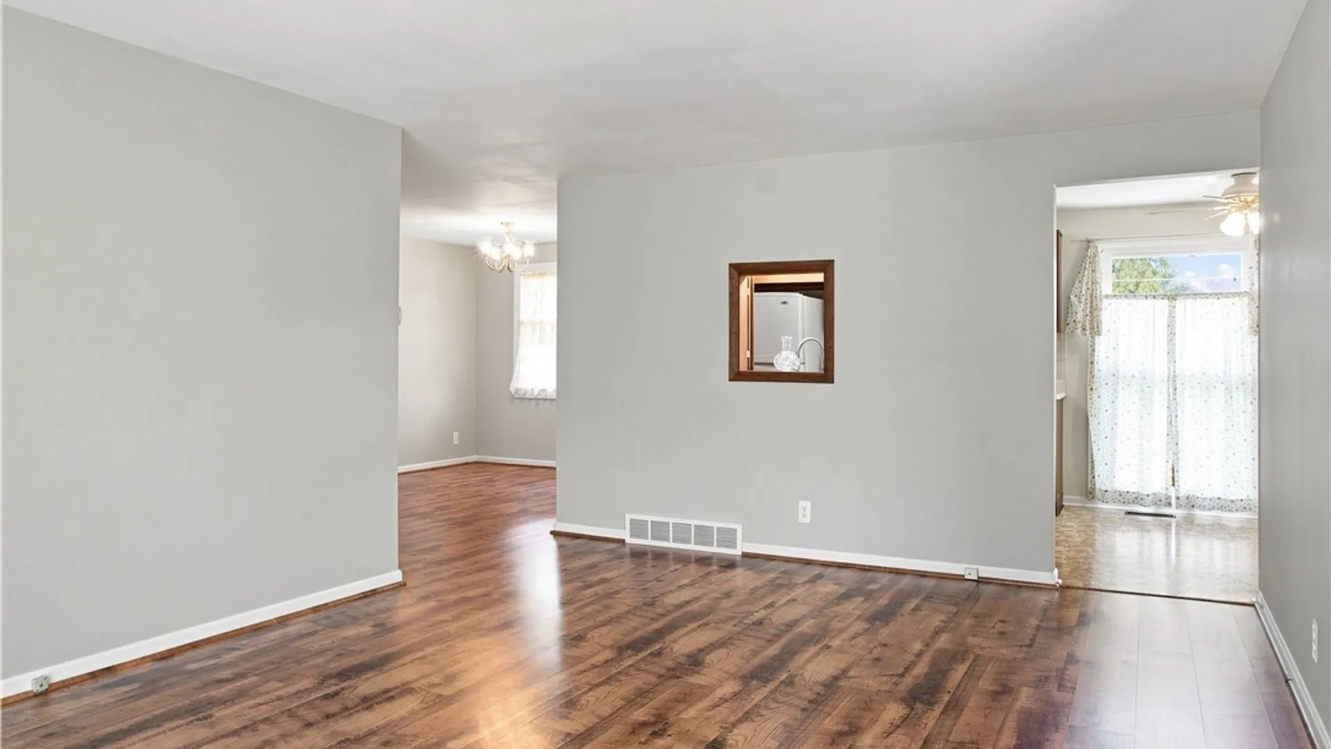 Property at 872 Woodstock Avenue, Tonawanda, NY 14150 6