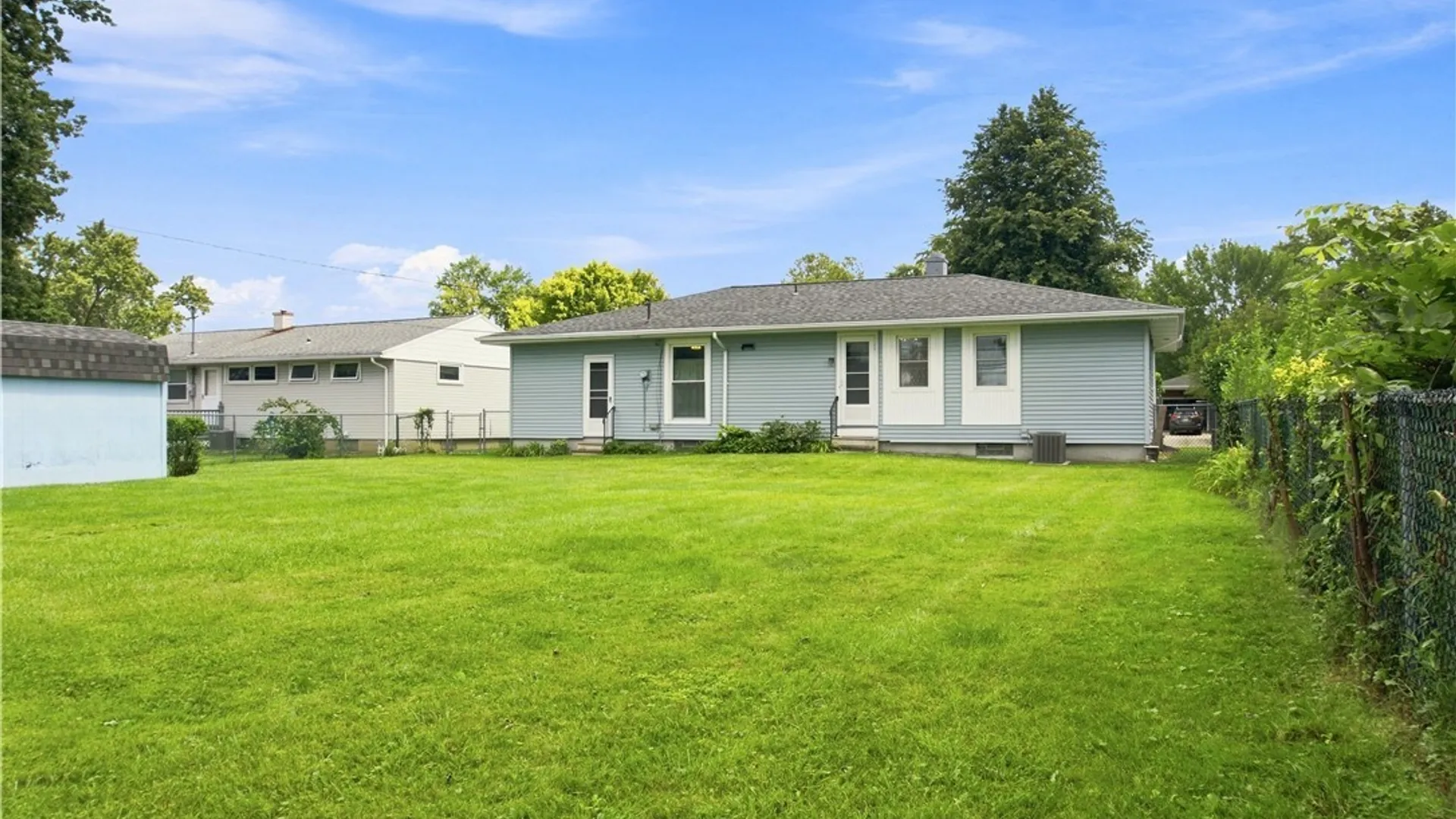 Property at 872 Woodstock Avenue, Tonawanda, NY 14150 28