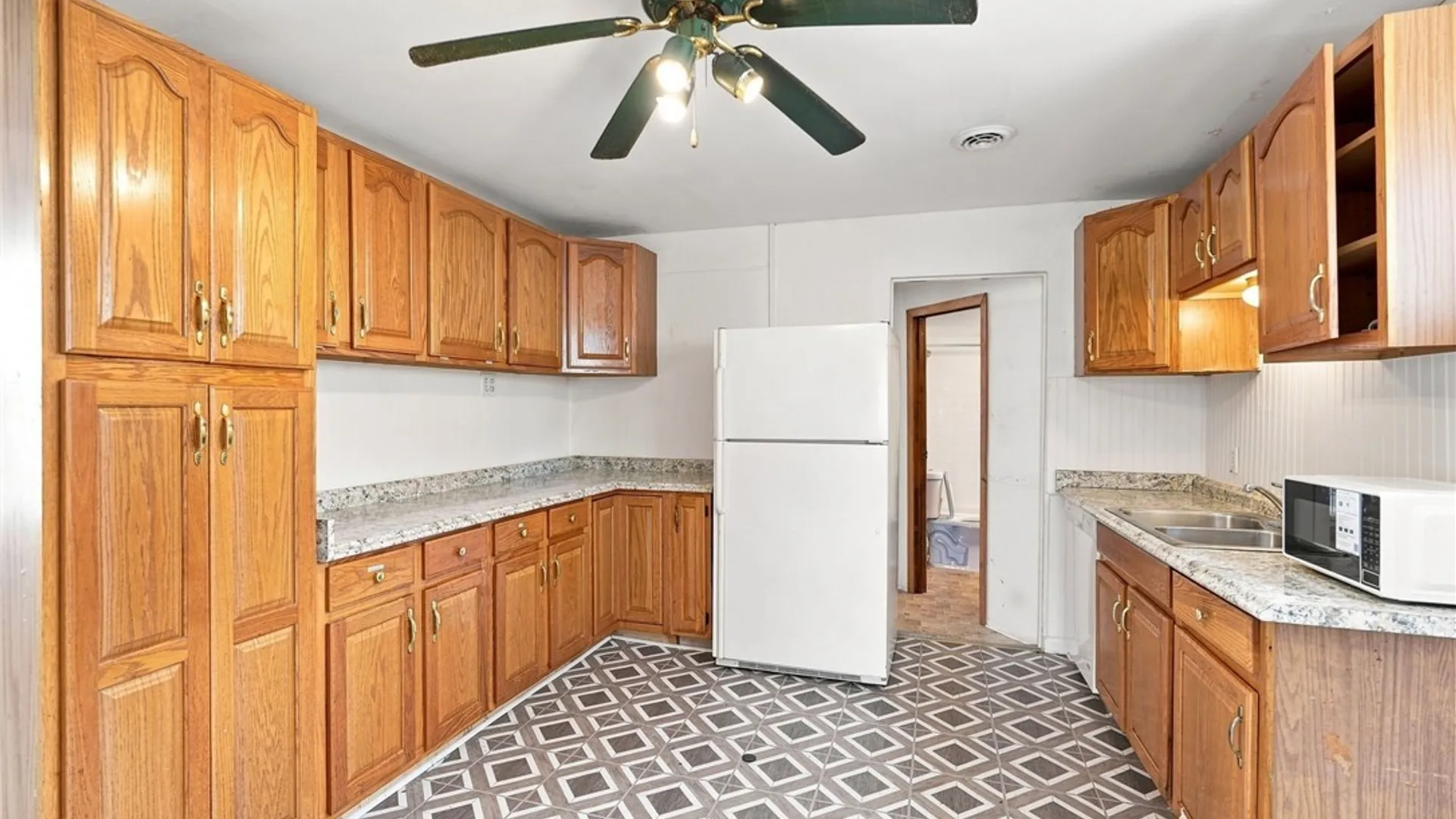 Property at 89 Jones Street, Buffalo, NY 14206 10