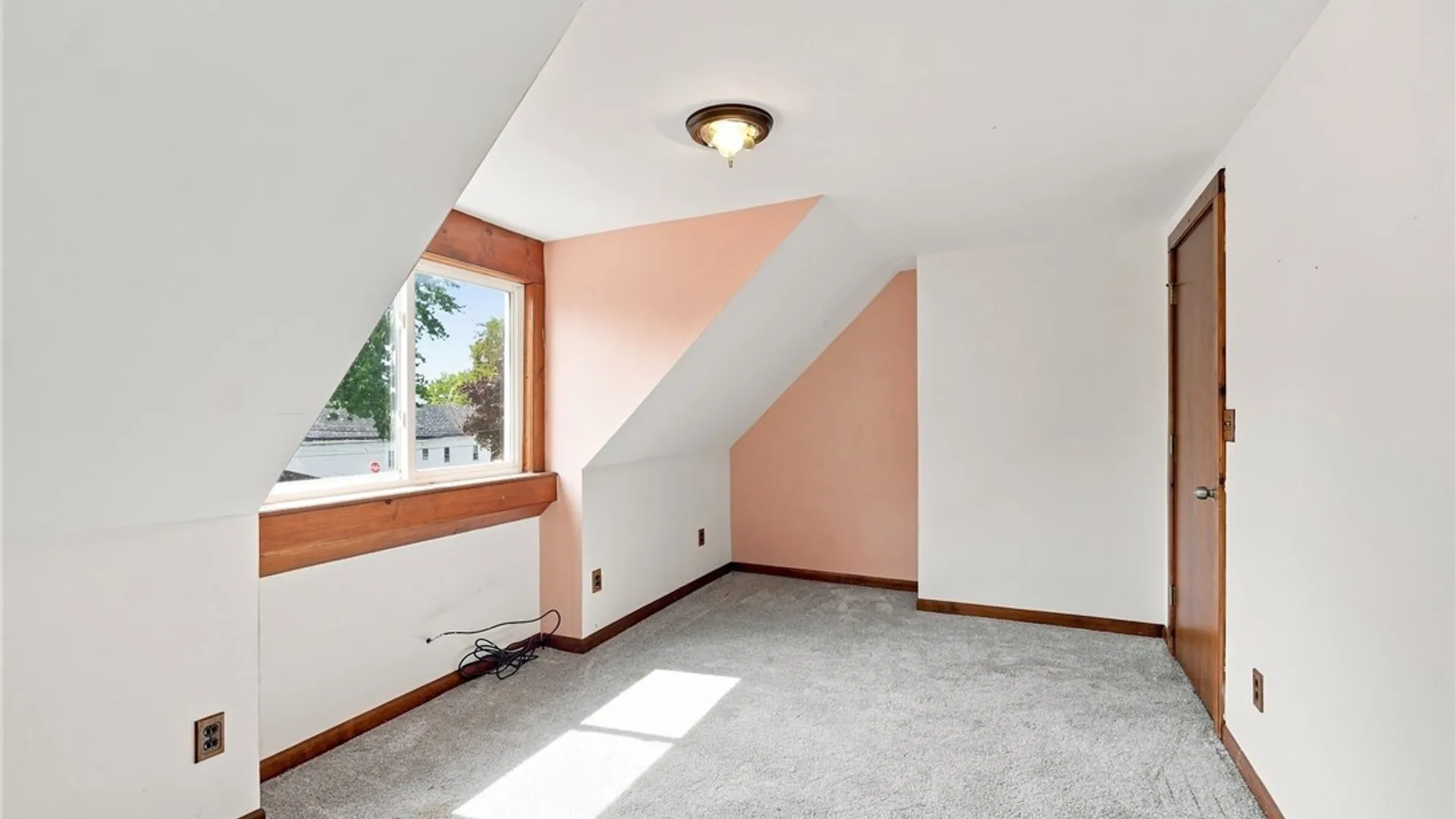 Property at 89 Jones Street, Buffalo, NY 14206 14