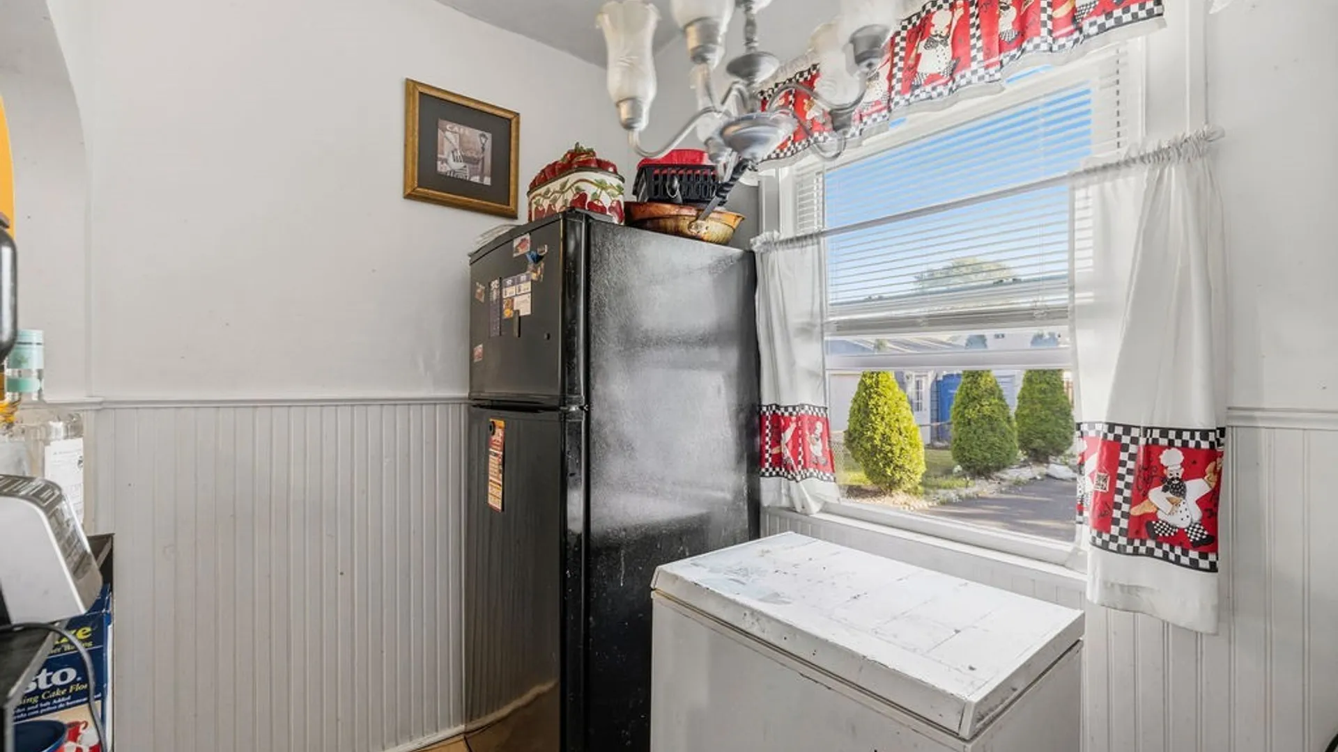 Property at 64 Henrietta Avenue, Buffalo, NY 14207 11