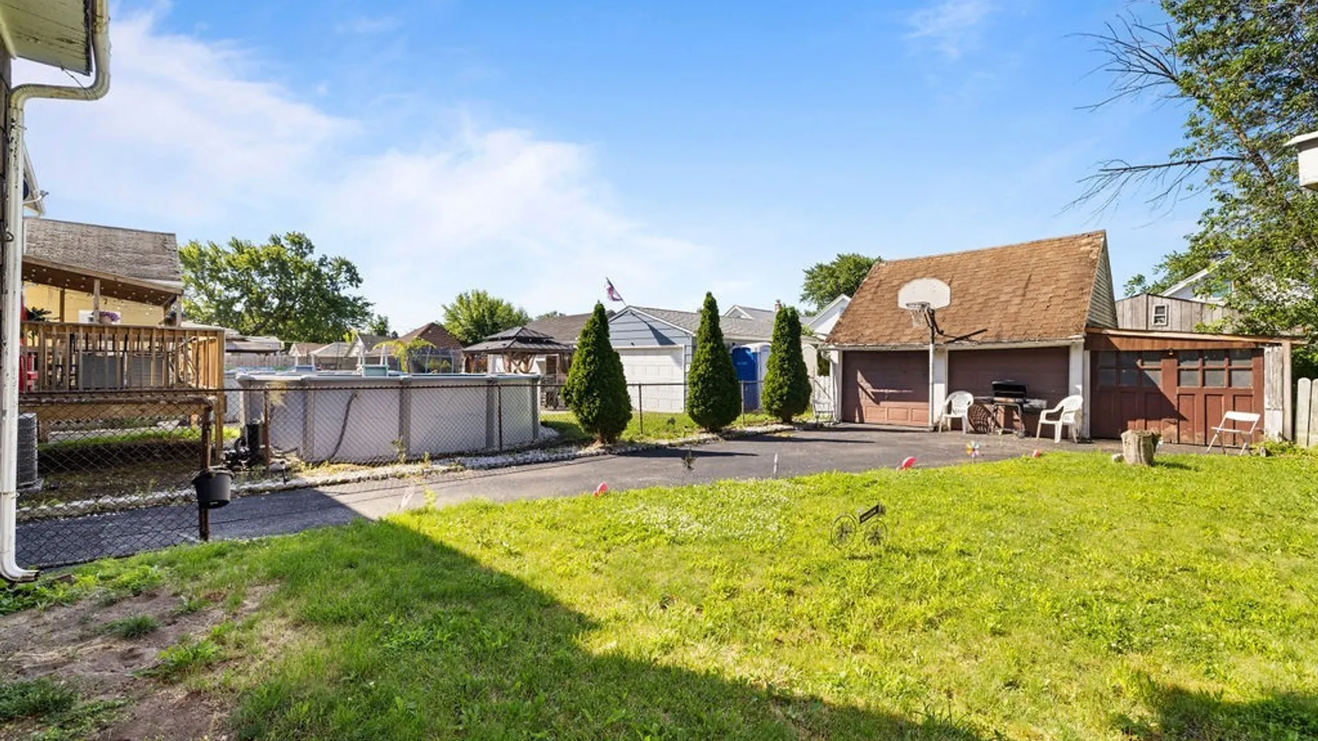 Property at 64 Henrietta Avenue, Buffalo, NY 14207 18