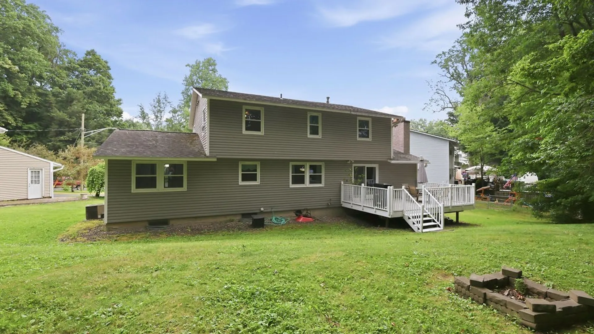 Property at 4192 Fireside Circle, Clay, NY 13090 7