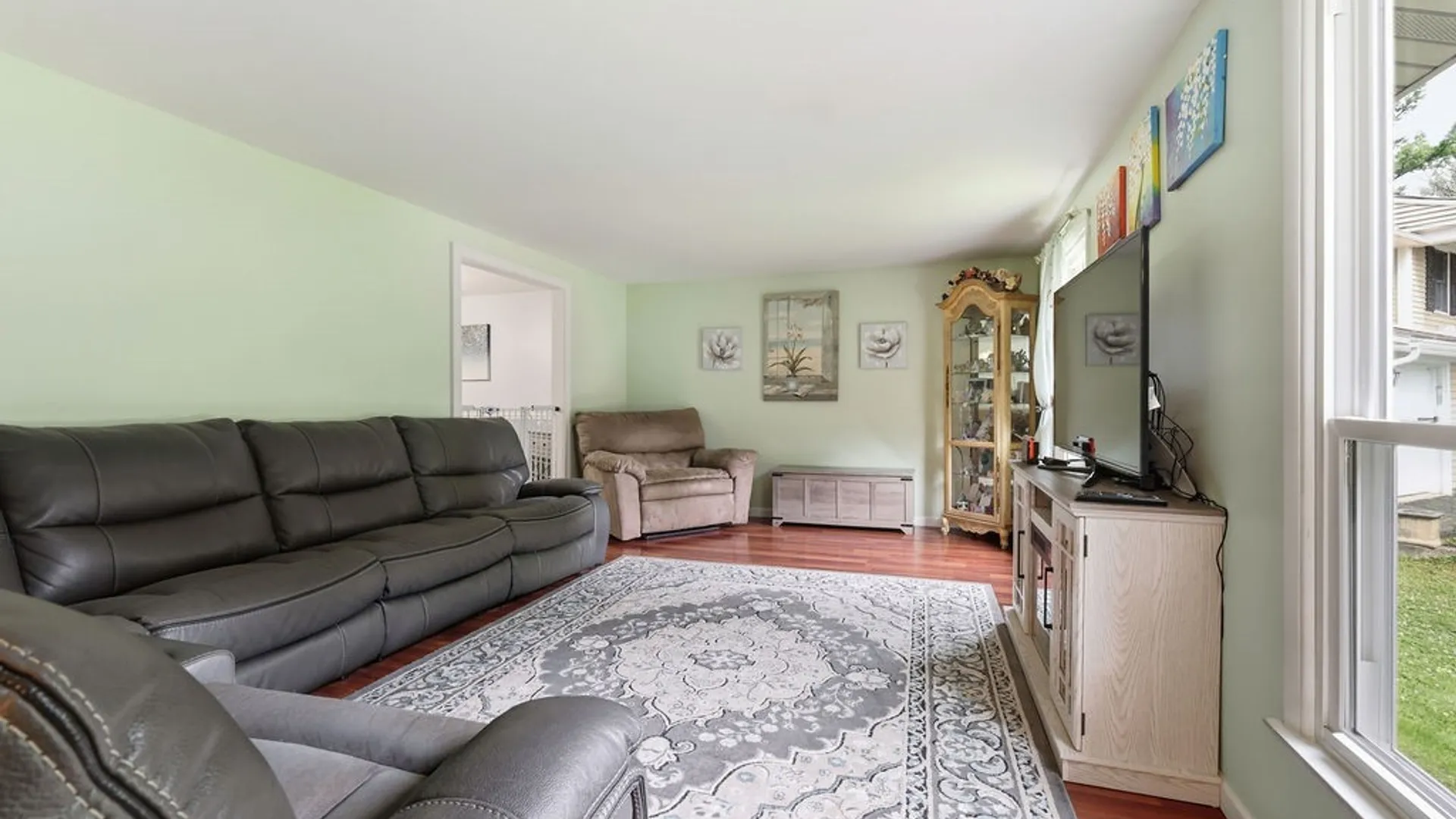 Property at 4192 Fireside Circle, Clay, NY 13090 15