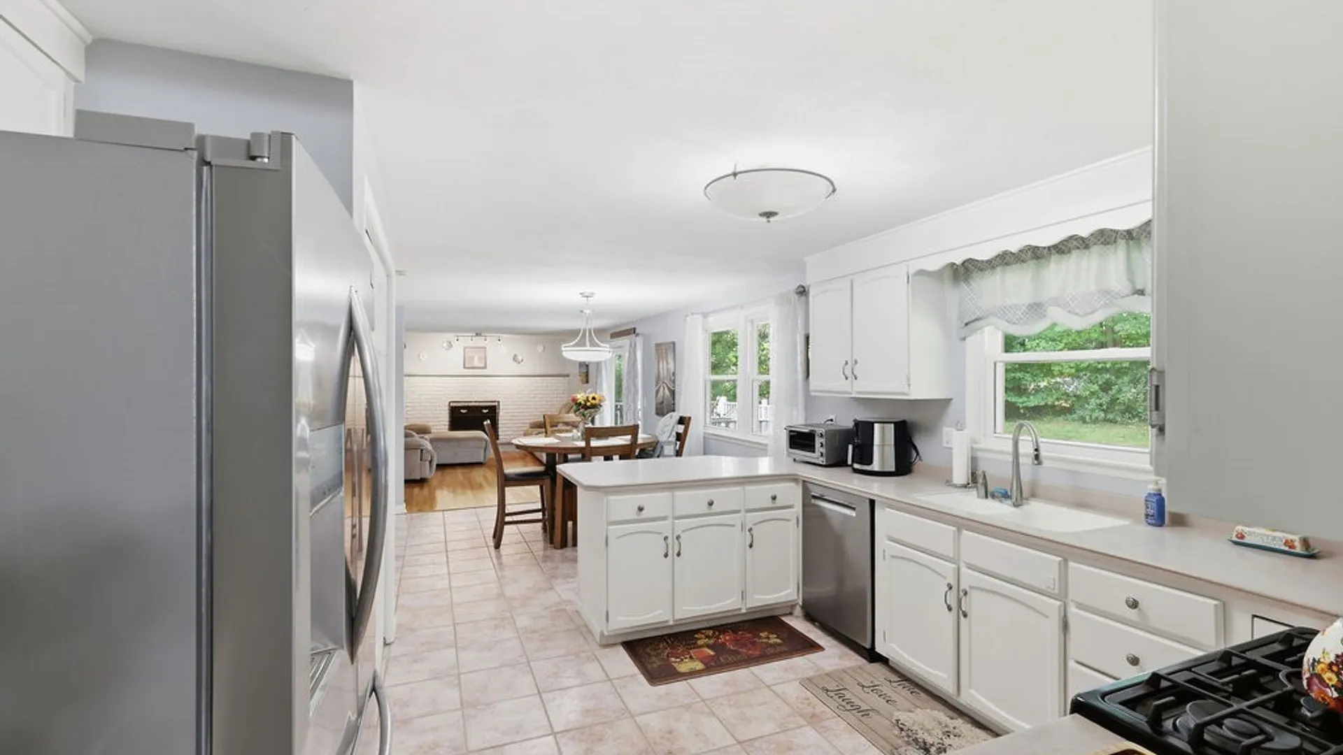 Property at 4192 Fireside Circle, Clay, NY 13090 20