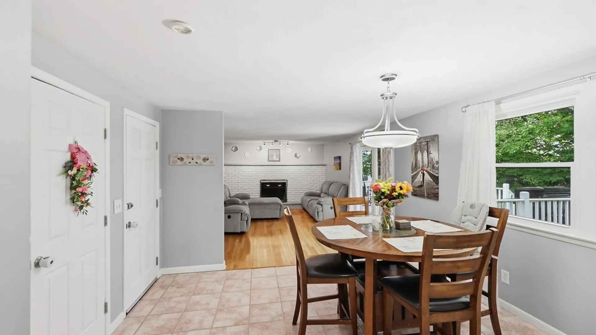 Property at 4192 Fireside Circle, Clay, NY 13090 23