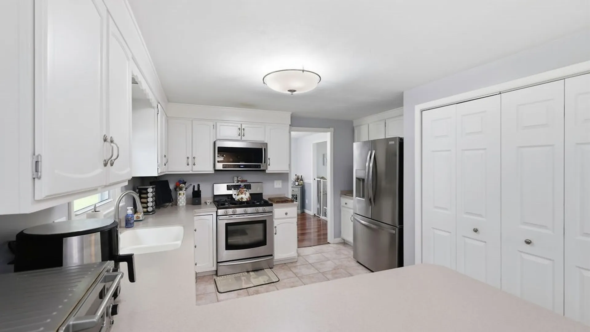 Property at 4192 Fireside Circle, Clay, NY 13090 26