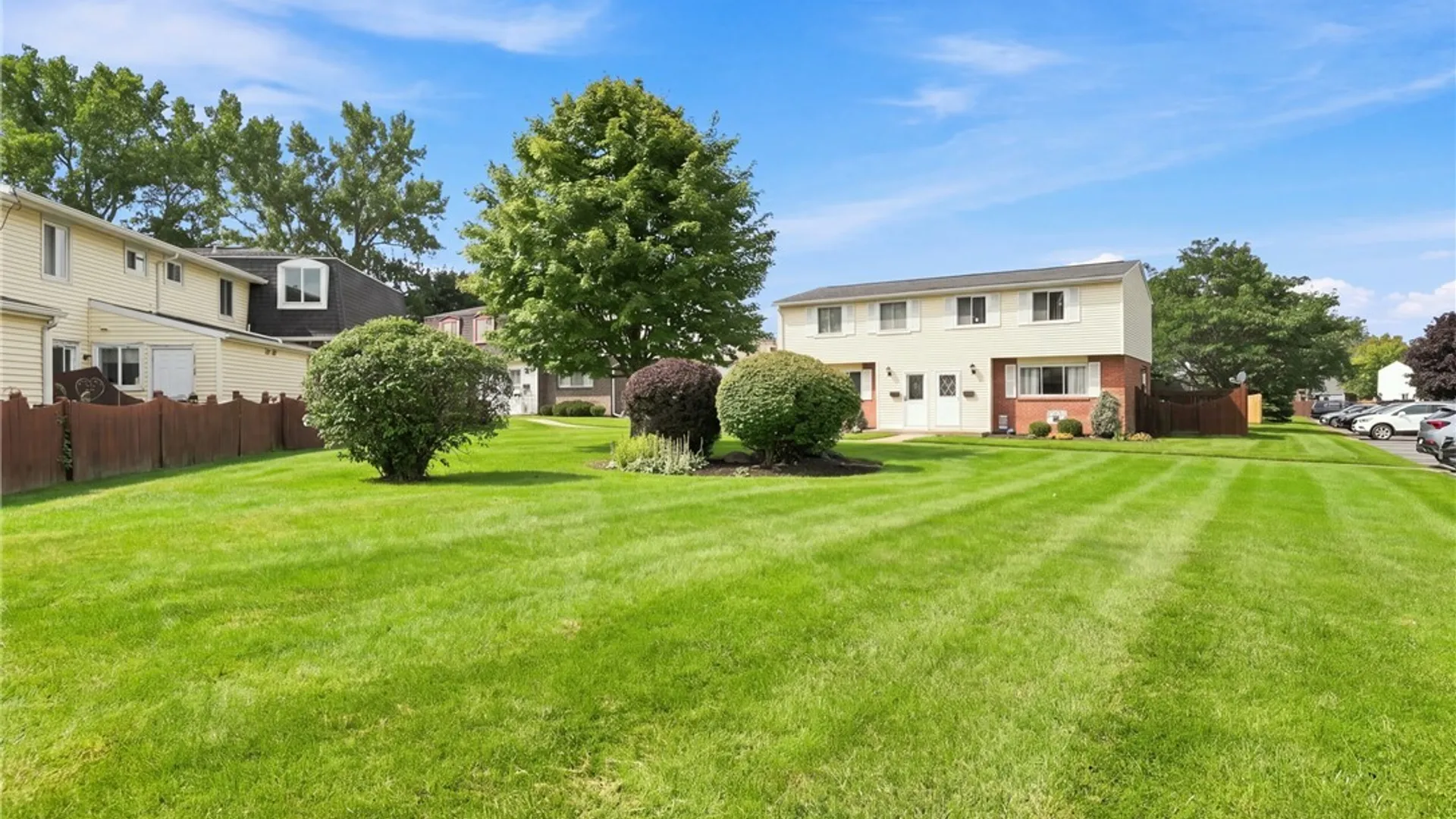 Property at 71 Parkview Court, Lancaster, NY 14086 4