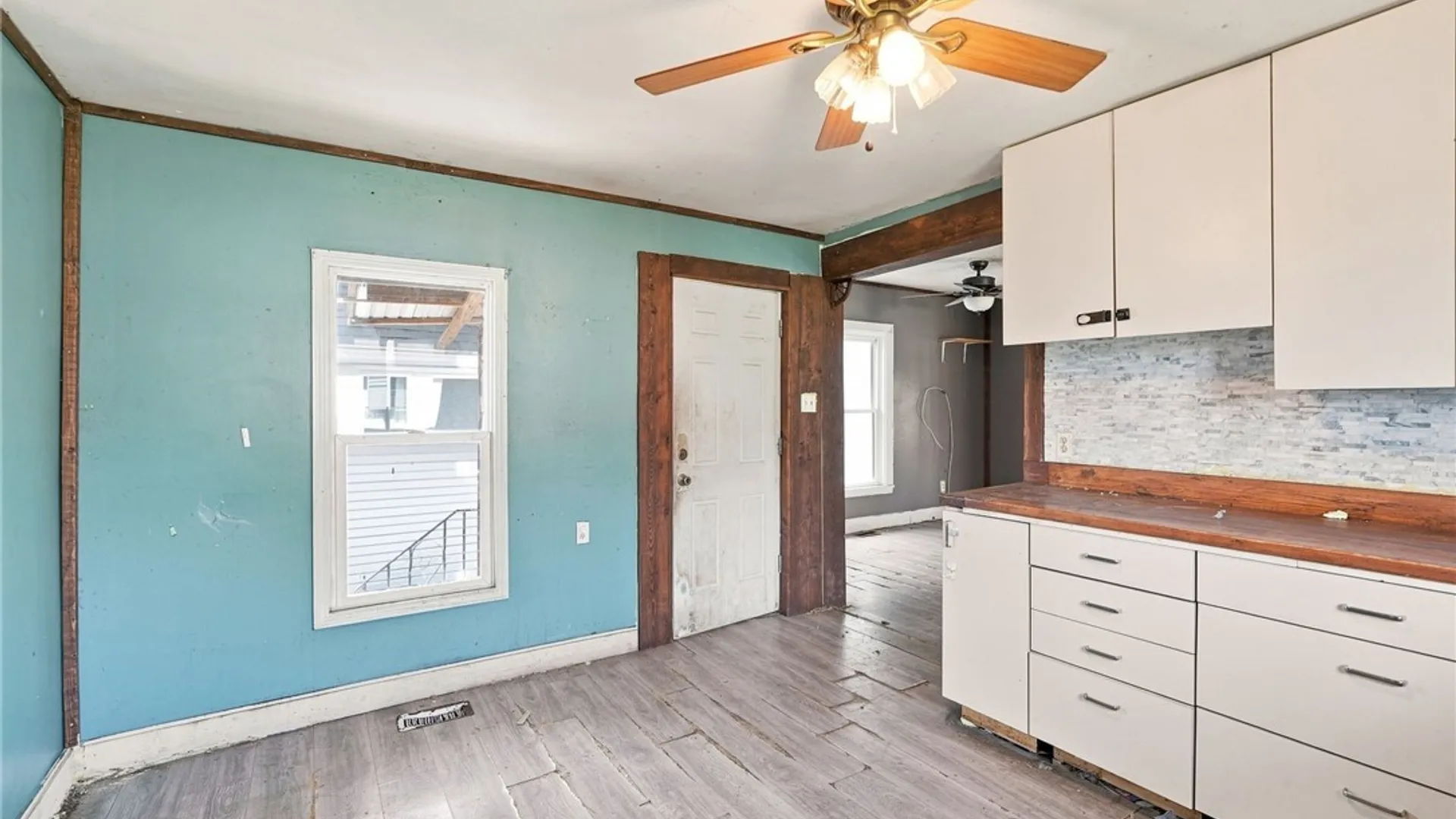 Property at 48 Sirret Street, Buffalo, NY 14220 15