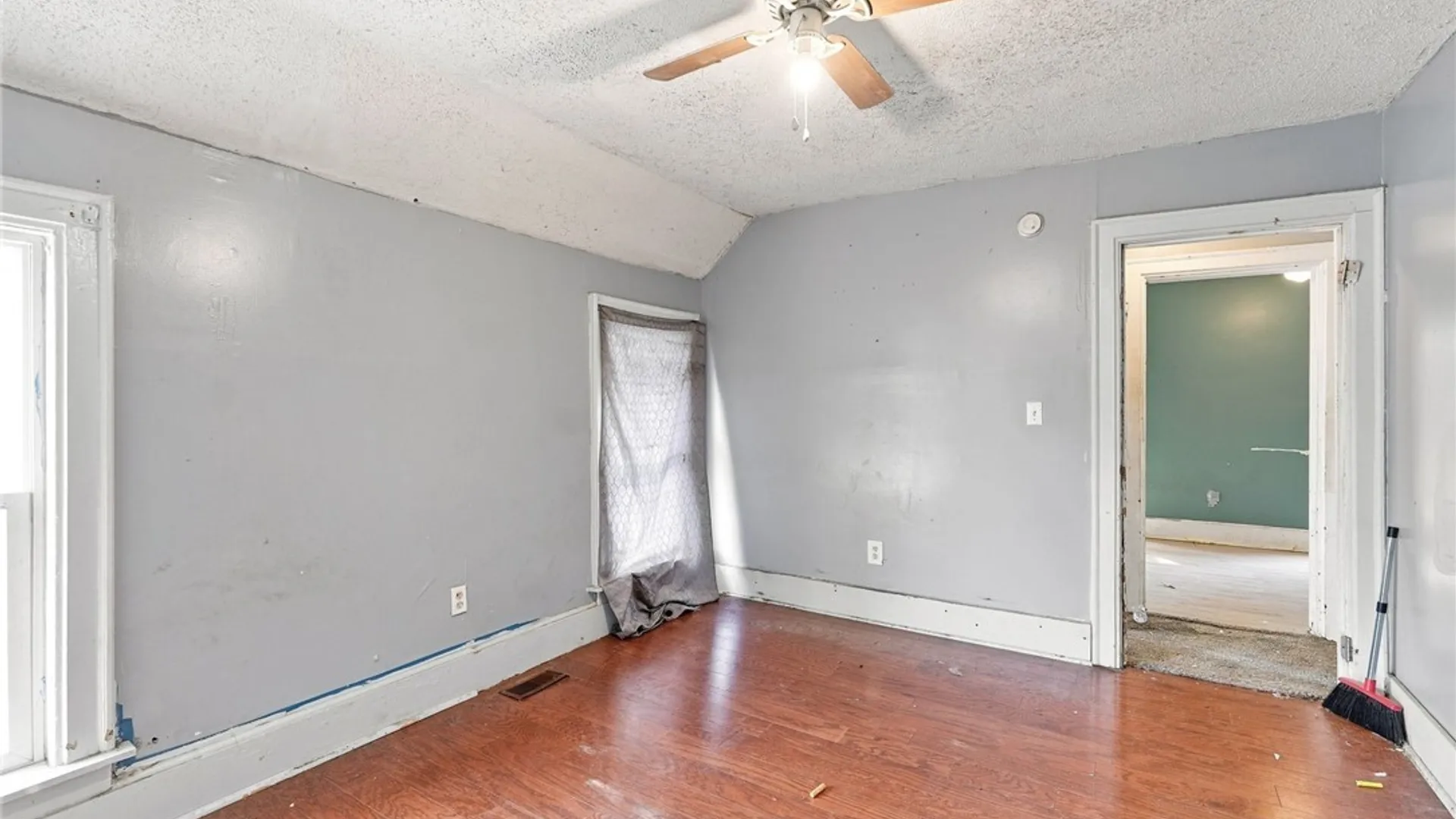 Property at 48 Sirret Street, Buffalo, NY 14220 20