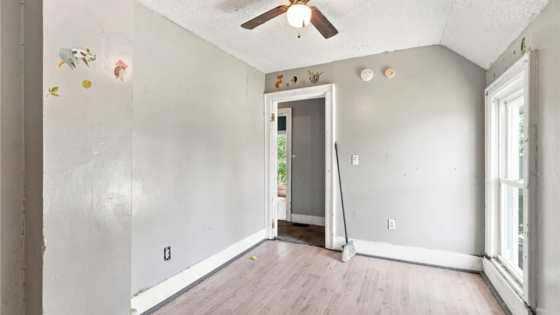 Property at 48 Sirret Street, Buffalo, NY 14220 24