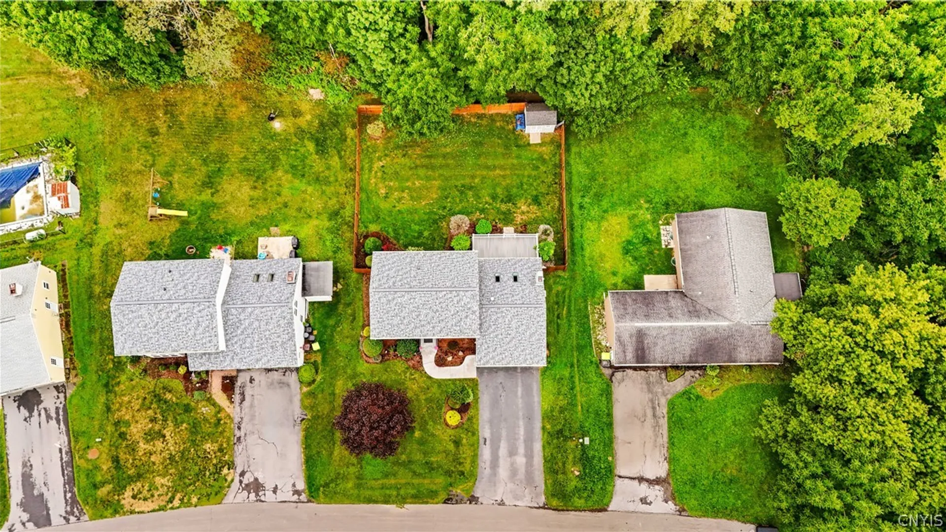 Property at 7 Bromwich Road, New Hartford, NY 13413 8