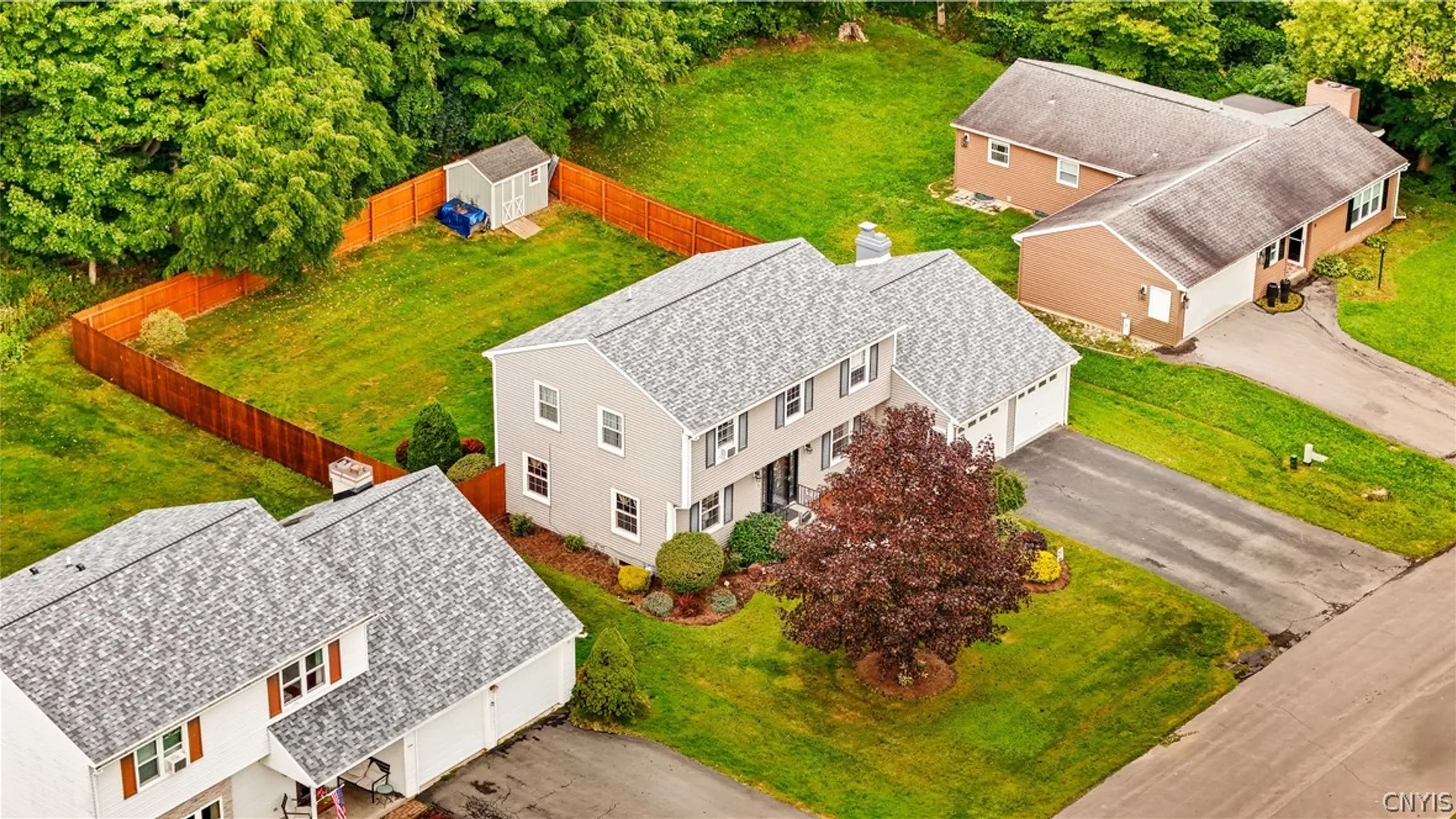 Property at 7 Bromwich Road, New Hartford, NY 13413 13