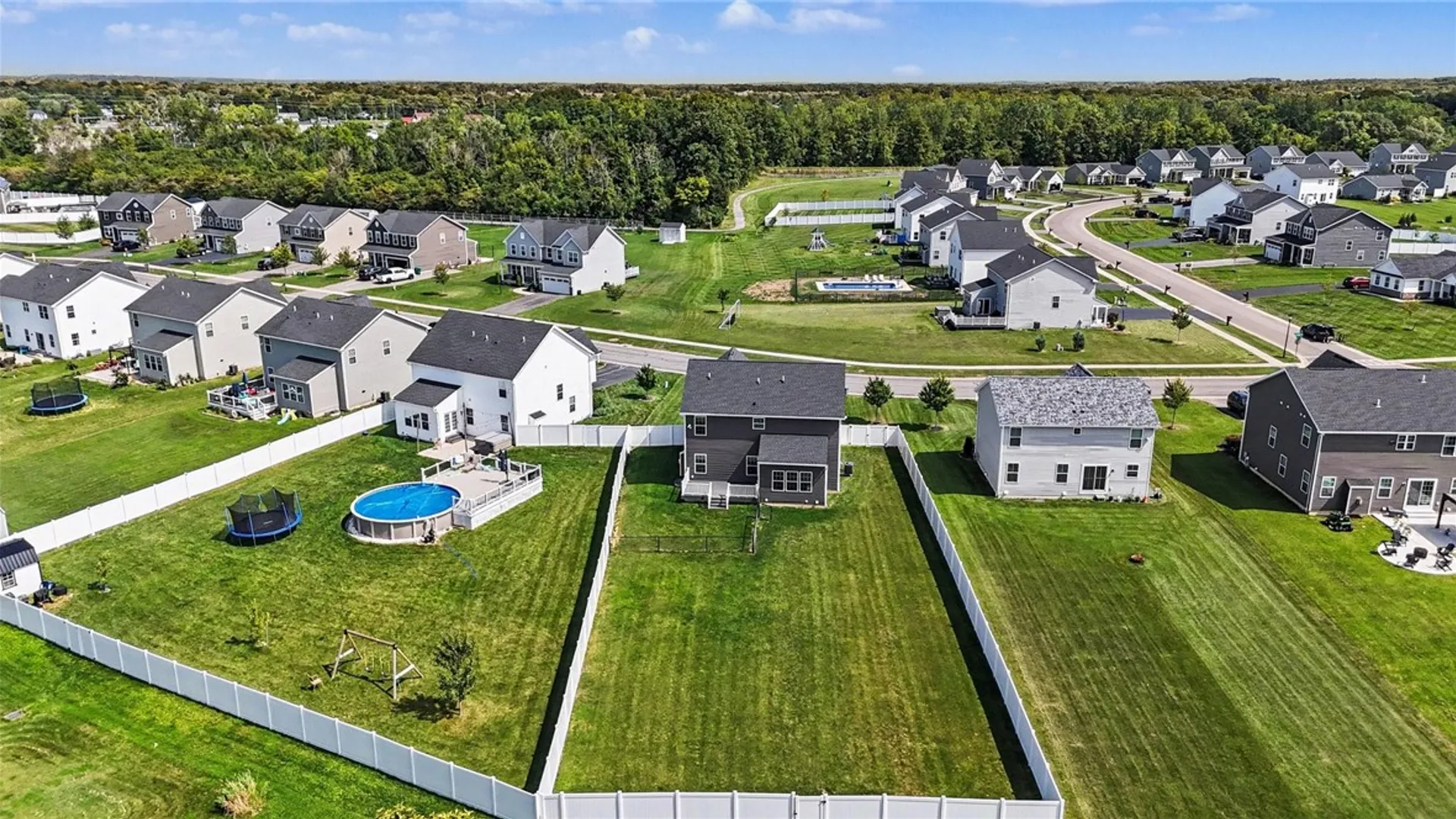 Property at 1698 Jasper Drive, Farmington, NY 14425 28