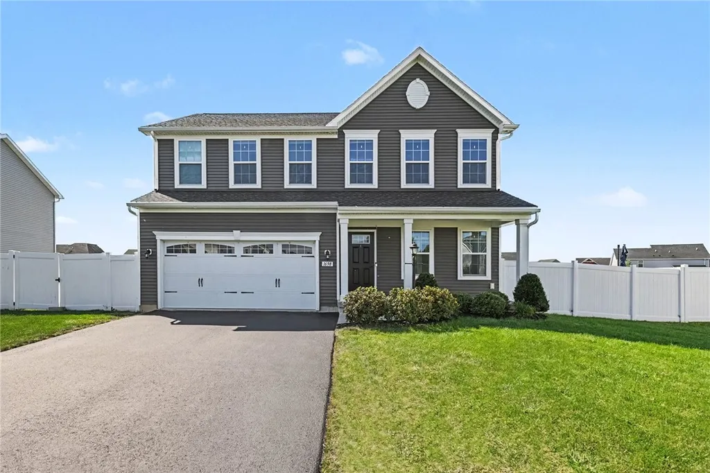Property at 1698 Jasper Drive, Farmington, NY 14425
