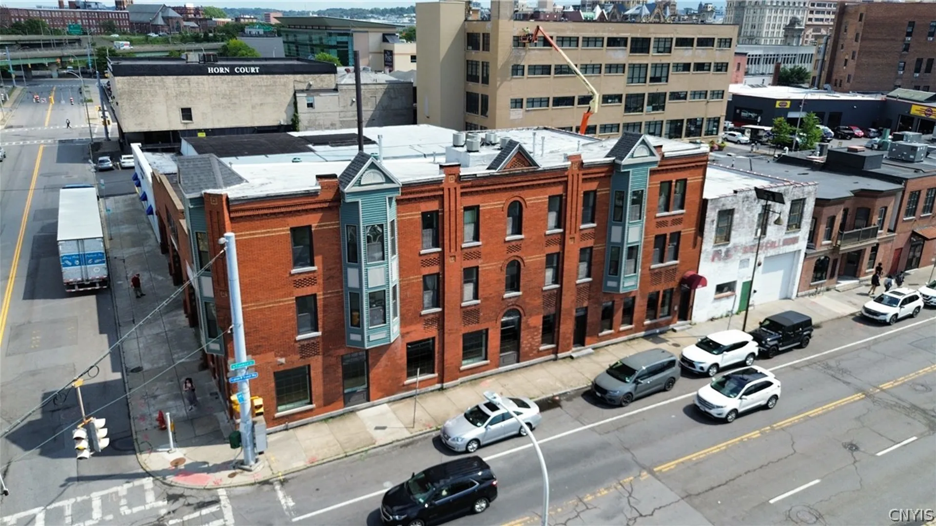 Property at 221 Herald Place, Syracuse, NY 13202 3