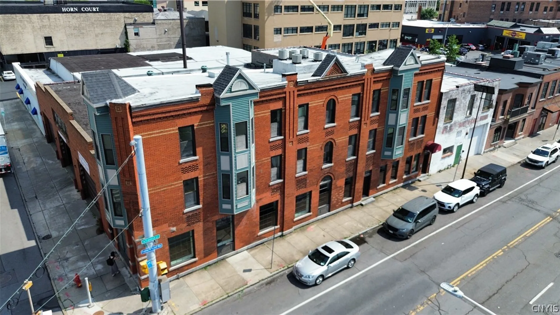 Property at 221 Herald Place, Syracuse, NY 13202 4