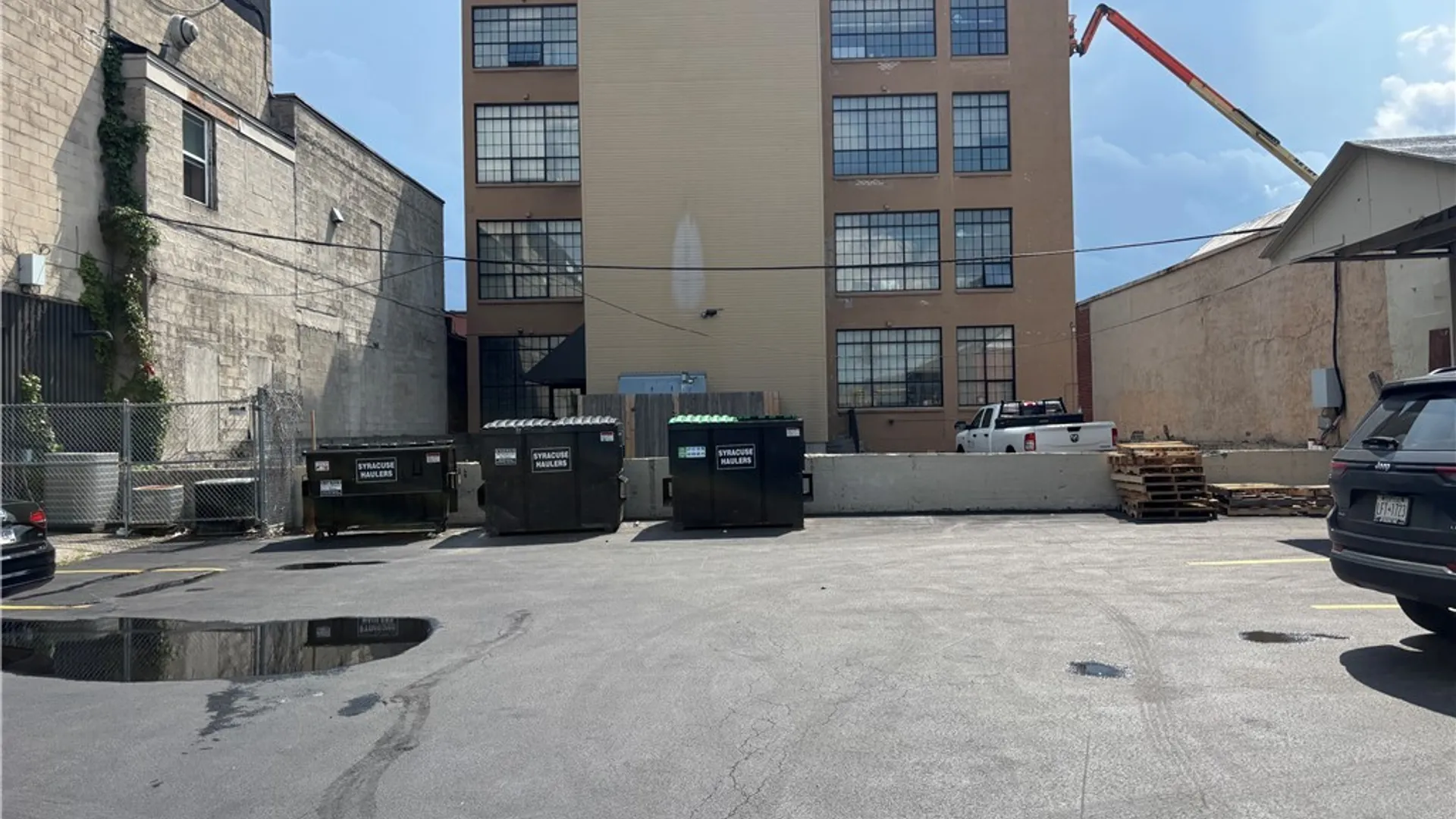 Property at 221 Herald Place, Syracuse, NY 13202 28