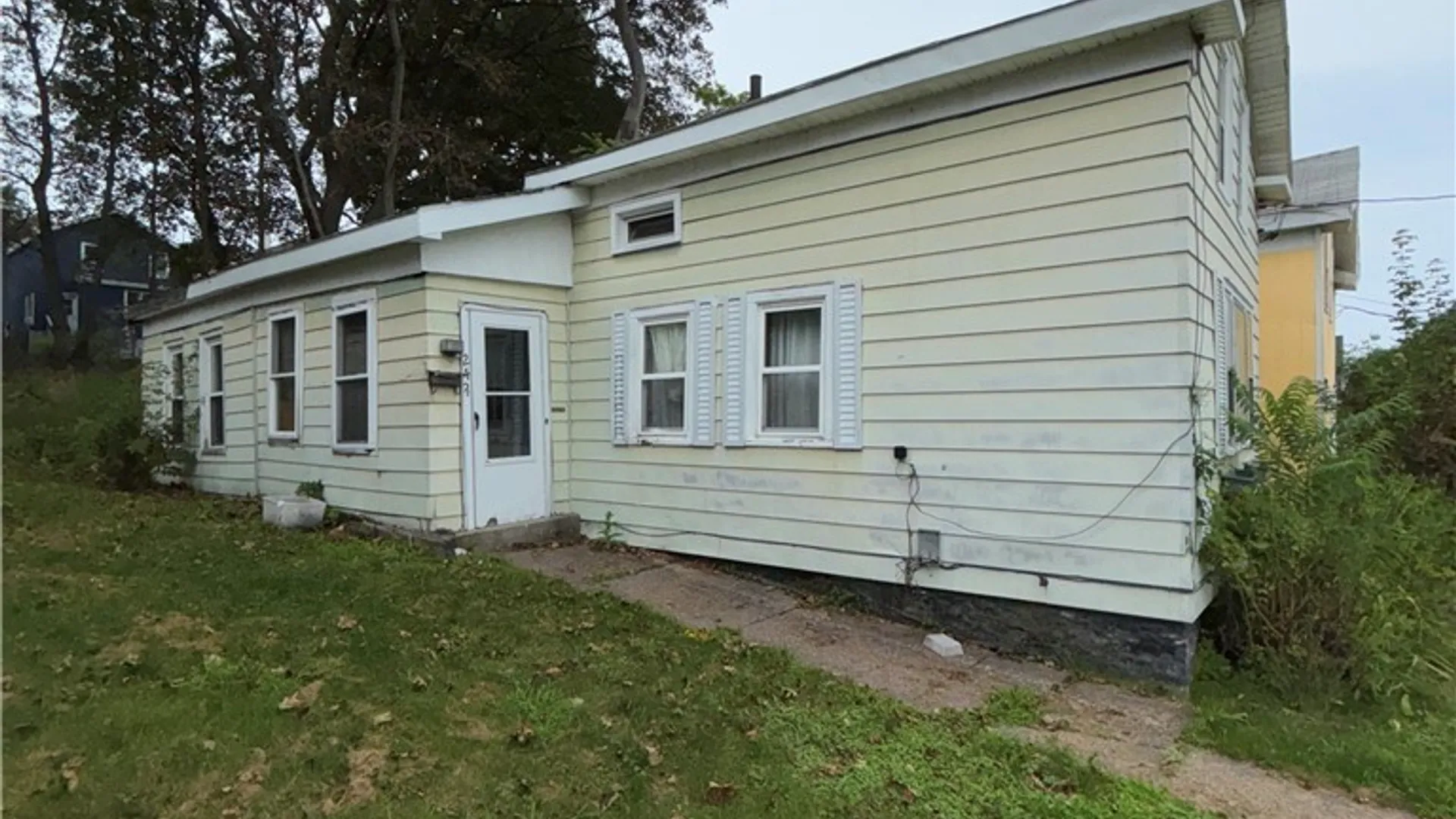 Property at 242 E 9th Street, Oswego, NY 13126 5