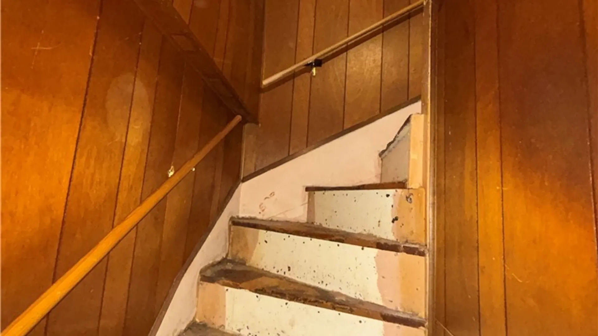 Property at 242 E 9th Street, Oswego, NY 13126 14