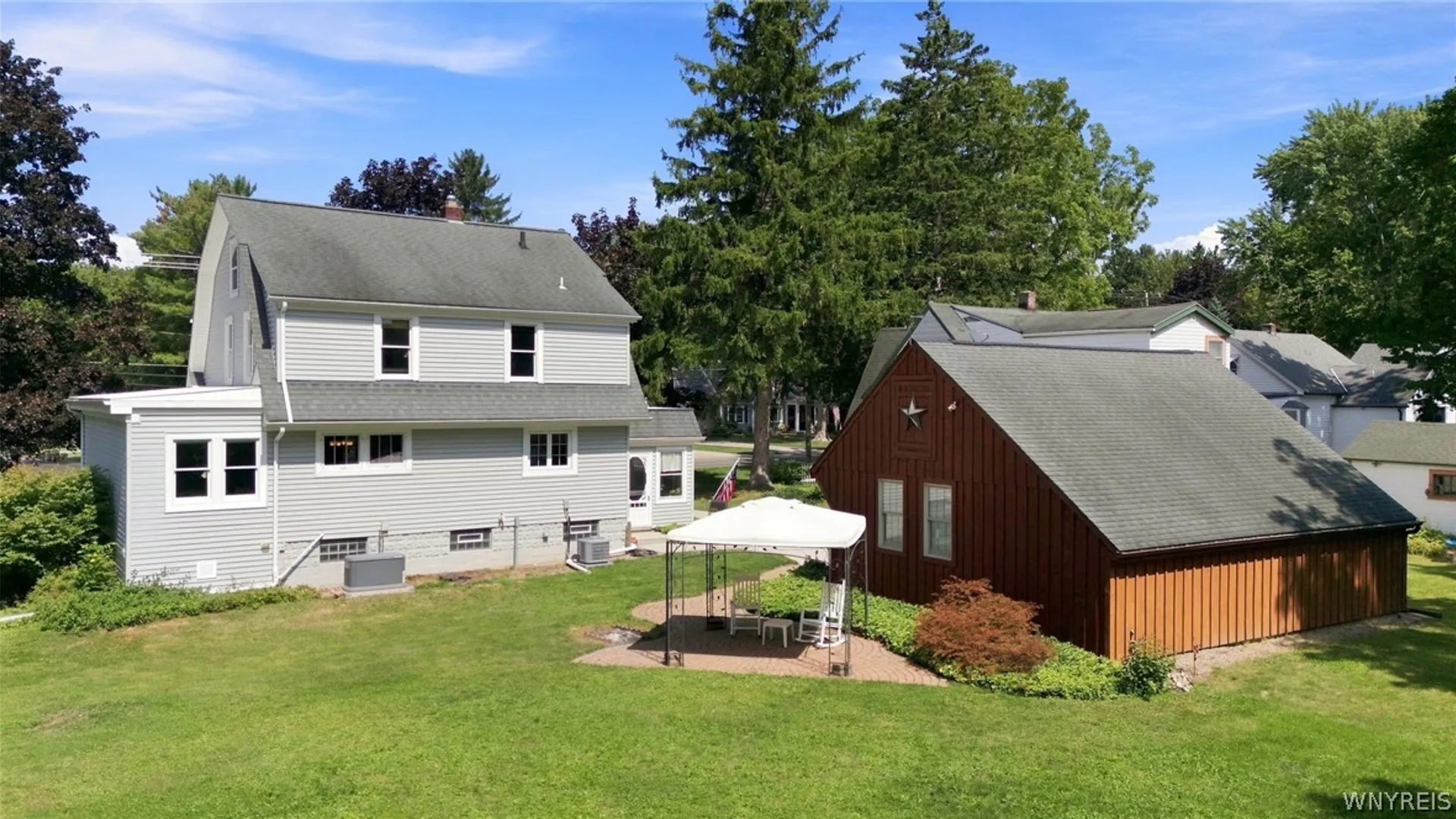 Property at 6291 Armor Duells Road, Orchard Park, NY 14127 3