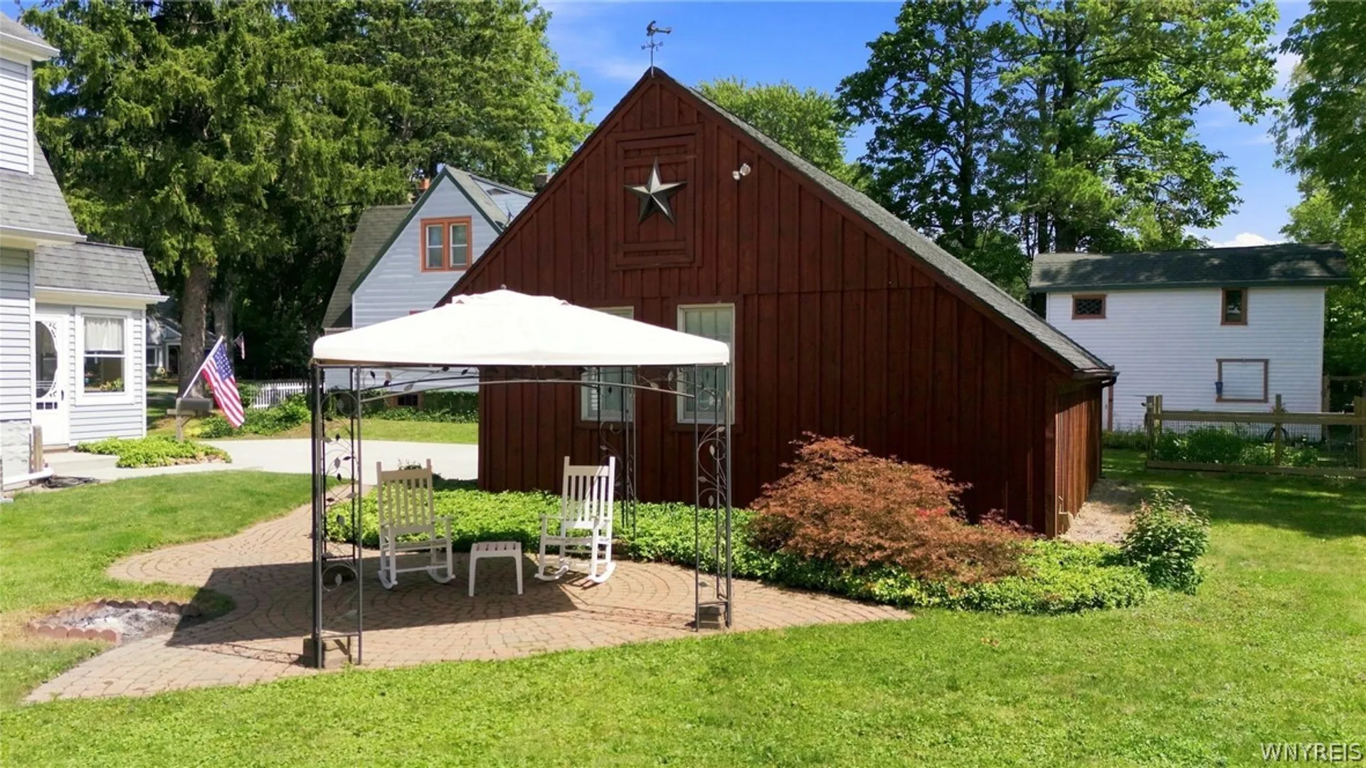 Property at 6291 Armor Duells Road, Orchard Park, NY 14127 4