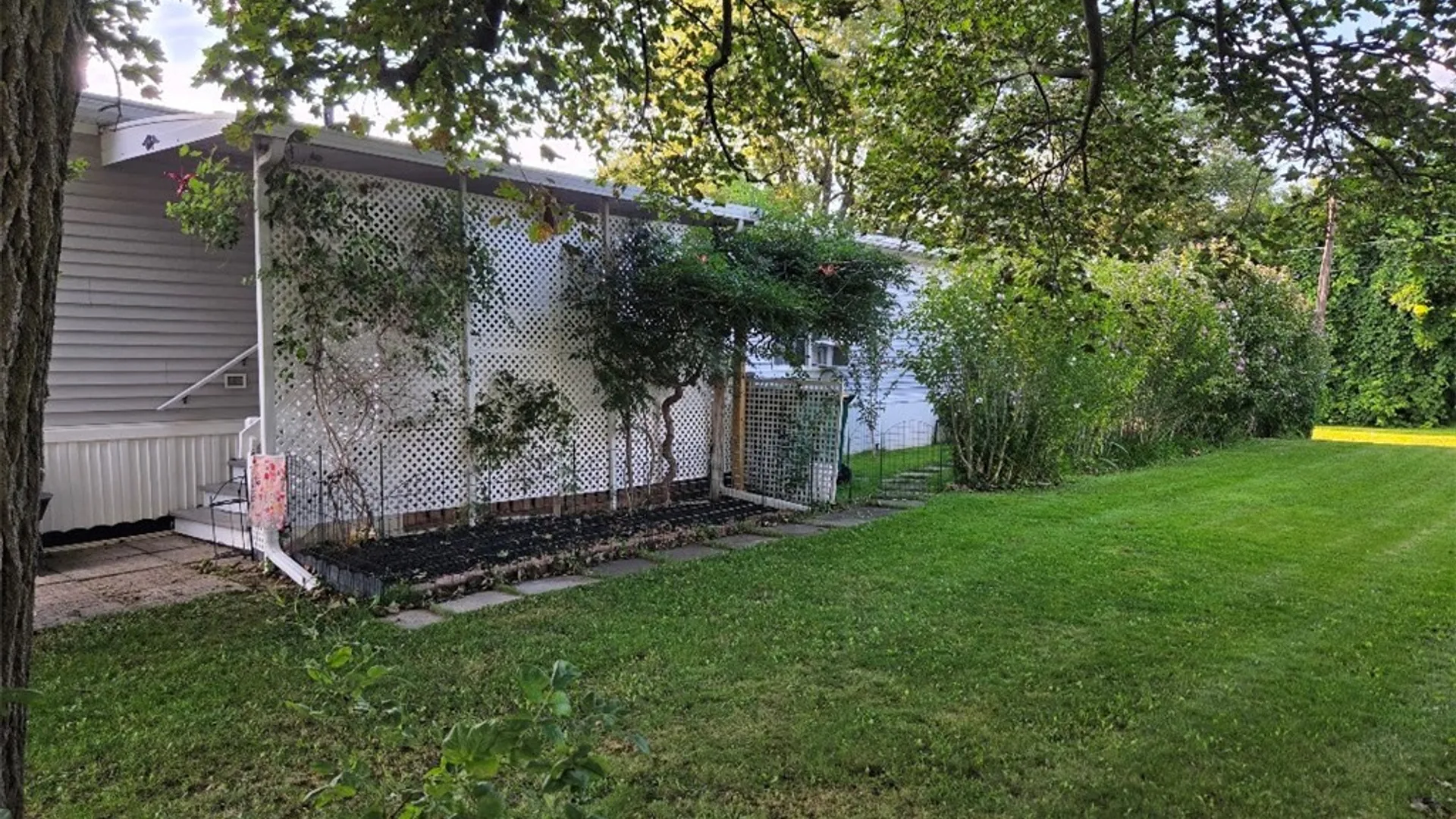 Property at 11 Sycamore, Avon, NY 14414 27