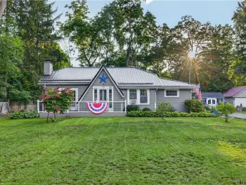 Property at 25 Willis Avenue, Aurora, NY 14139