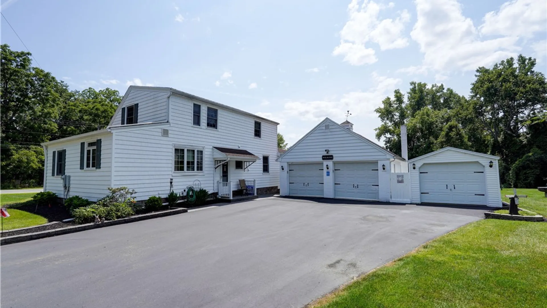 Property at 5891 E Henrietta Road, Rush, NY 14543 3