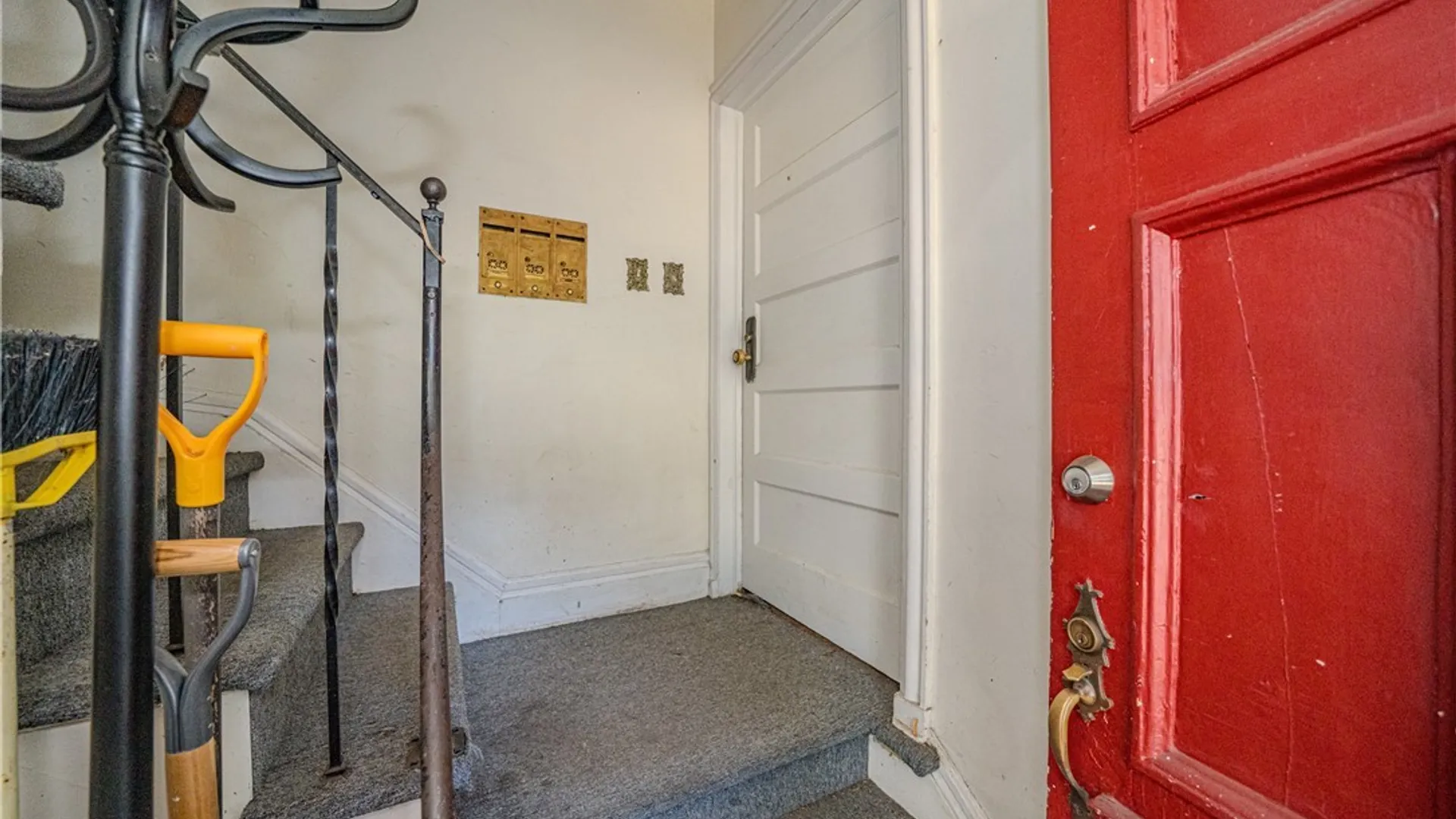 Property at 346 Woodward Avenue, Buffalo, NY 14214 24