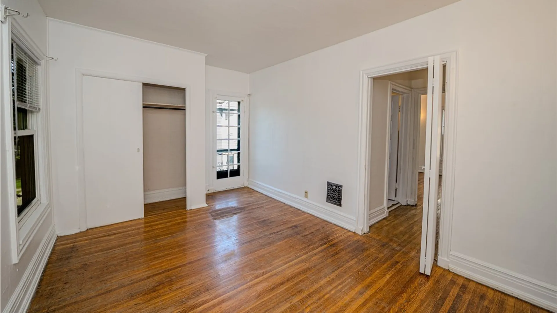 Property at 346 Woodward Avenue, Buffalo, NY 14214 27