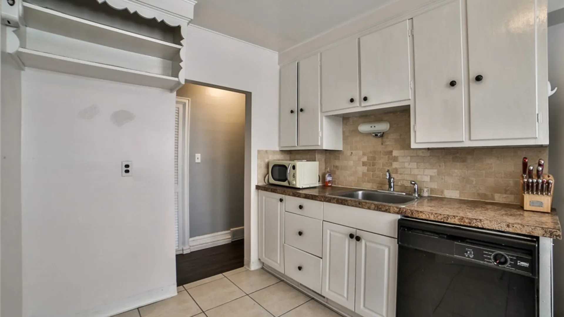 Property at 346 Woodward Avenue, Buffalo, NY 14214 18