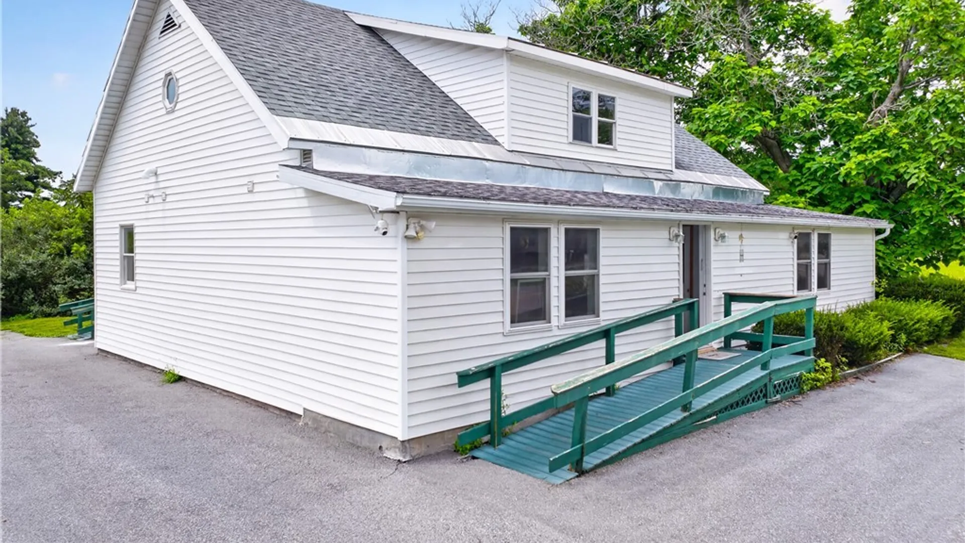Property at 2825 Paris Green, Paris, NY 13456 4