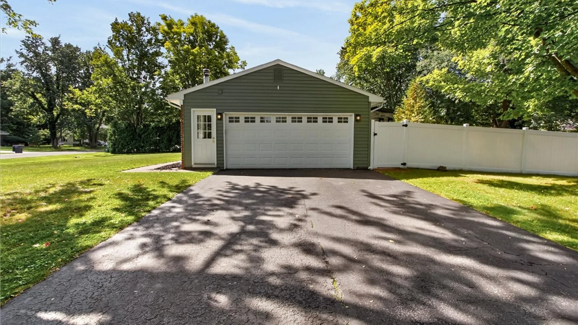 Property at 206 Huckleberry Road, Farmington, NY 14564 43