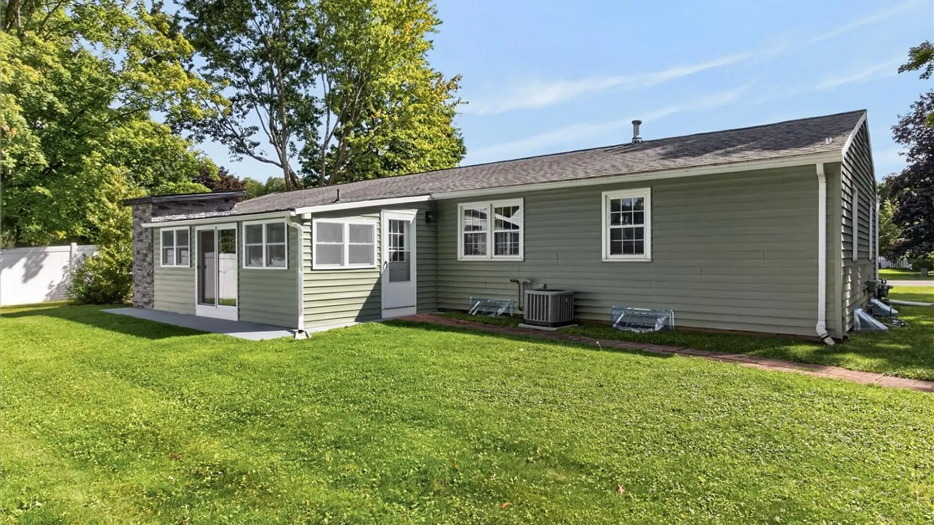 Property at 206 Huckleberry Road, Farmington, NY 14425 37